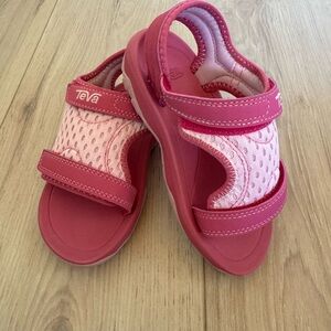 Teva Kids' Pink Sandals 9T